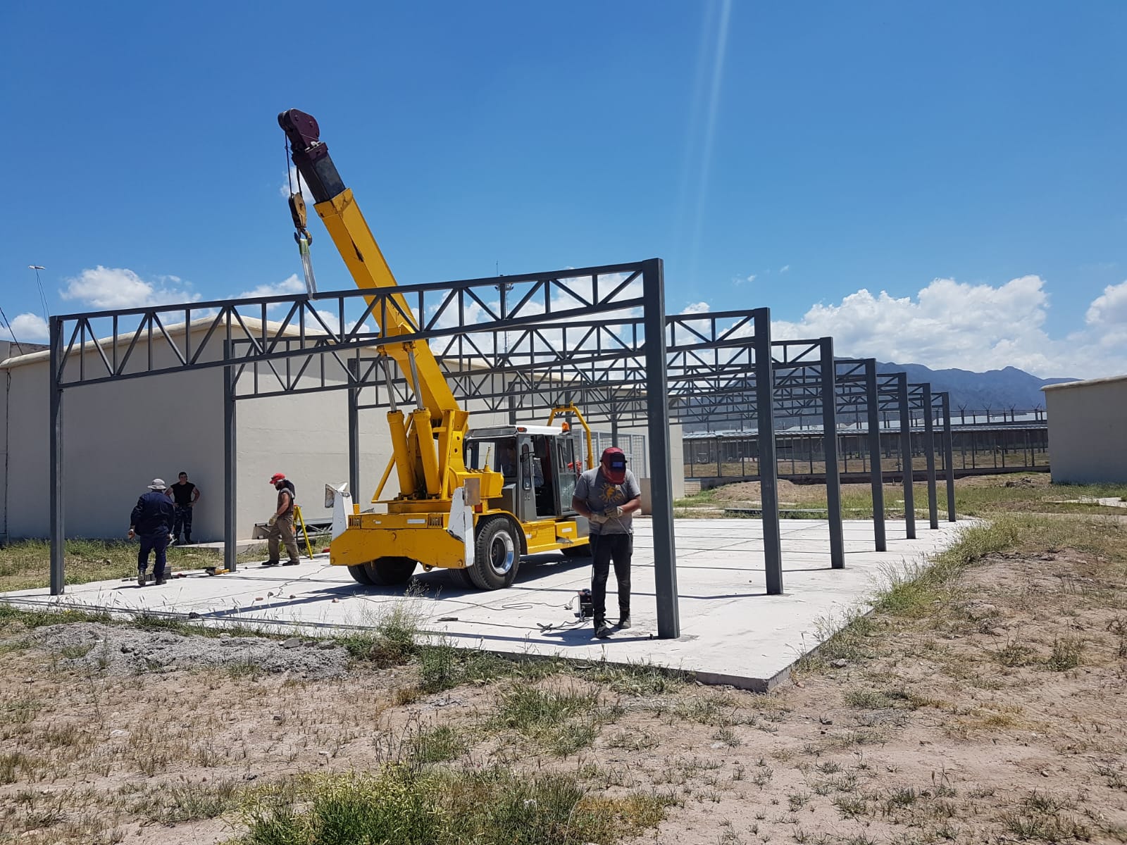 Obra Galpones Penitenciaría